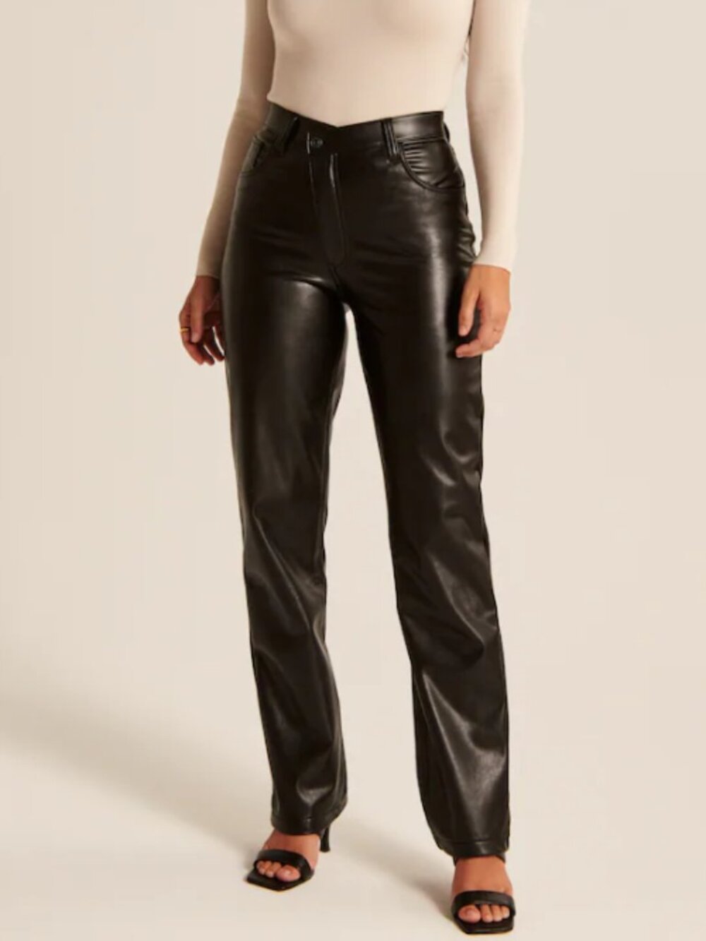 Abercrombie & Fitch Criss-cross Waistband Vegan Leather 90s Straight Pants 29R